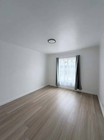 3BR/1BA Townhouse on Portola Street · San Francisco photo 2