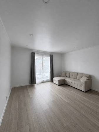 3BR/1BA Townhouse on Portola Street · San Francisco photo 5