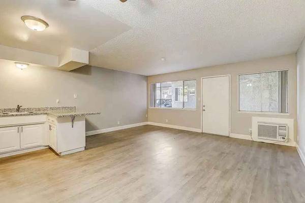1BR/1BA Apartment · New York photo 2