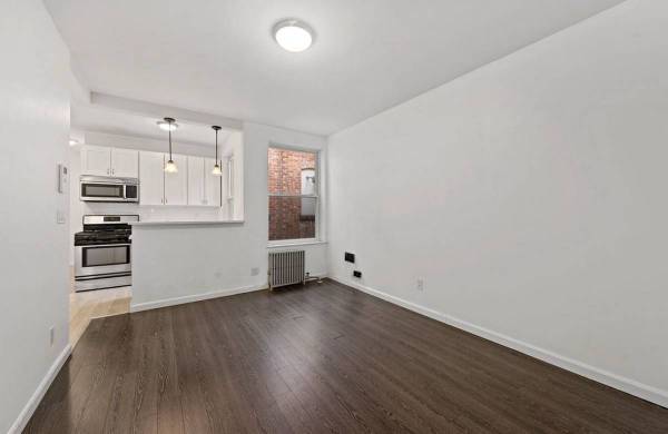 2BR/2BA Apartment · San Francisco photo 2