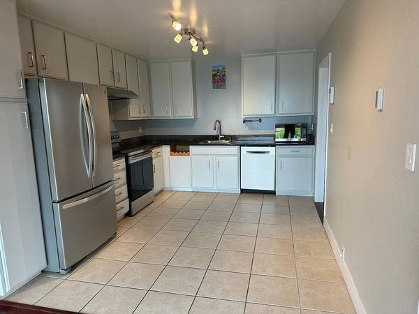 1BR/1BA Apartment · Staten Island photo 2