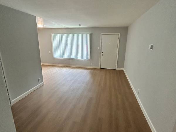 1BR/1BA Apartment · Staten Island photo 4