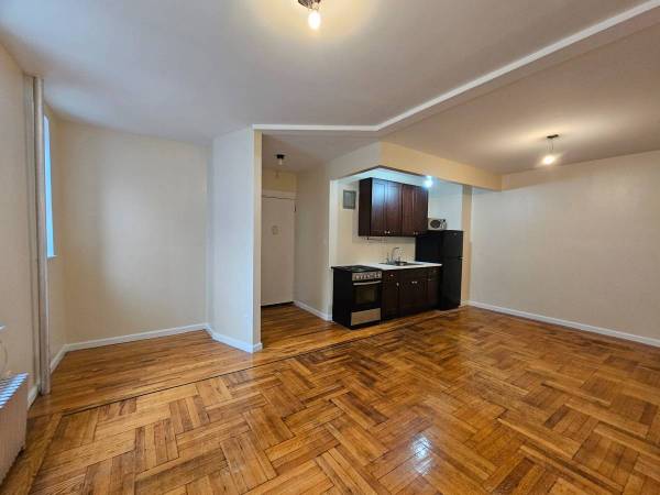 1BR/1BA Apartment · San Francisco photo 2