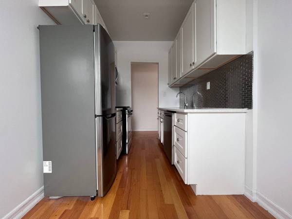 1BR/1BA Apartment · San Francisco photo 3