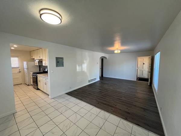 1BR/1BA Duplex on Capitola Ave · Capitola photo 3