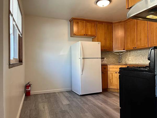 2124 Blake Street, Berkeley, CA 94704 photo 2