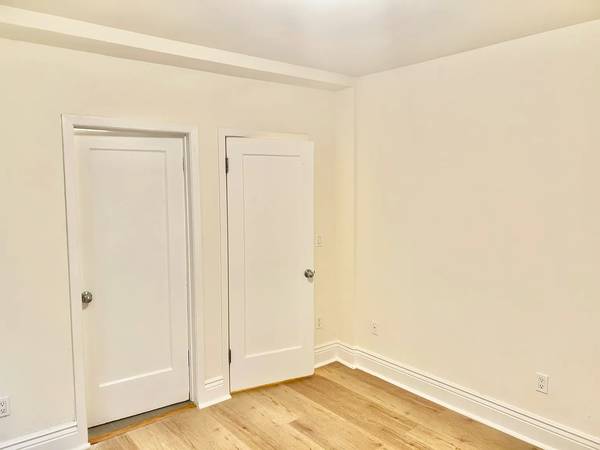959 Capp St 10 photo 4