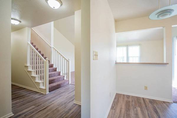 1BR/1BA Apartment · Sebastopol photo 4