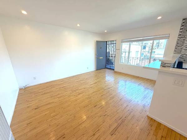1BR/1BA Apartment · San Francisco photo 2