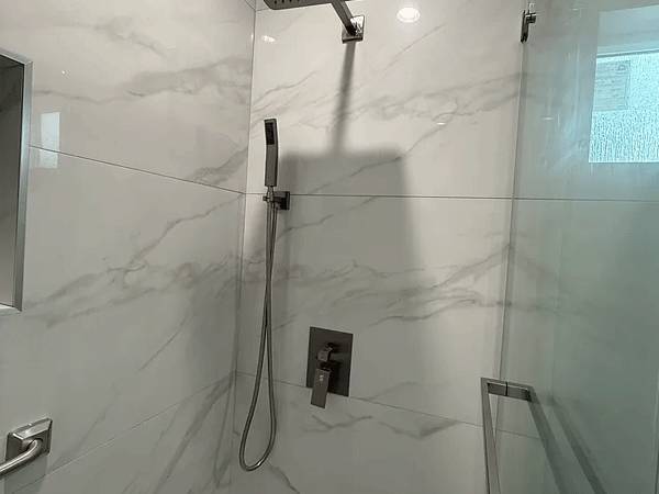 1BR/1BA Apartment · San Francisco photo 4