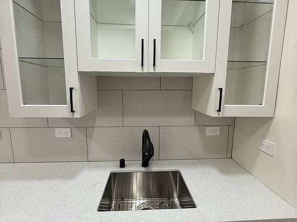 1BR/1BA Apartment · Los Angeles photo 2