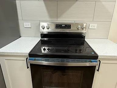 1BR/1BA Apartment · Los Angeles photo 5
