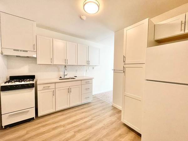 1BR/1BA Other on Tillary St · Brooklyn photo 2