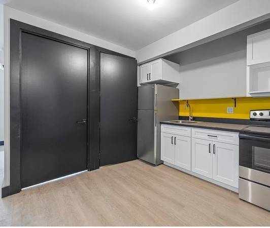 1BR/1BA Apartment · Berkeley photo 2