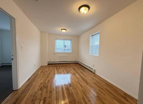 1BR/1BA Duplex on Bergen St · Brooklyn photo 2
