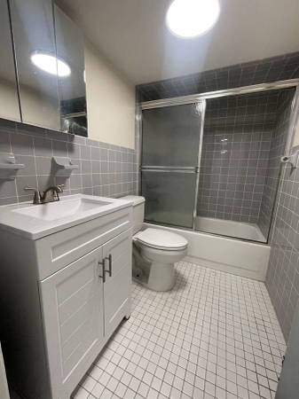 1BR/1BA Apartment · Los Angeles photo 4
