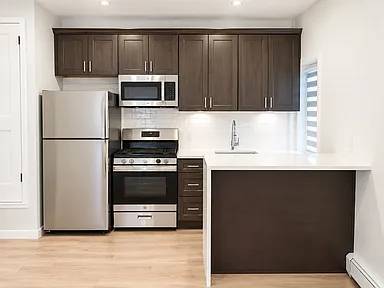 1BR/1BA Apartment · Richmond Hill photo 4