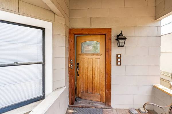 2BR/2BA Apartment · Alameda photo 4
