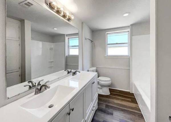 1BR/1BA Apartment · San Francisco photo 2