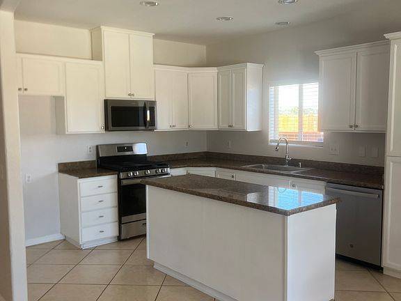 1BR/1BA Apartment · San Francisco photo 4