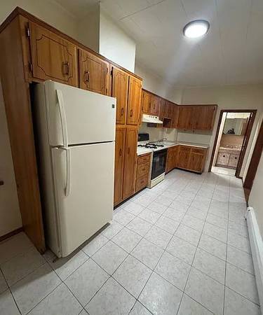 1BR/1BA Apartment · Astoria photo 2
