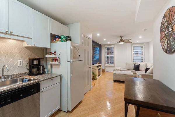 1BR/1BA Apartment · San Francisco photo 3