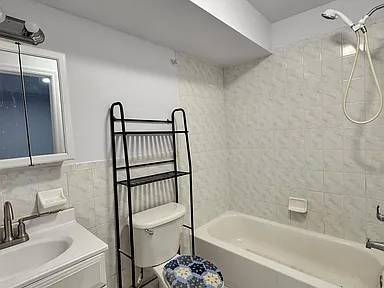 1BR/1BA Apartment · San Francisco photo 3