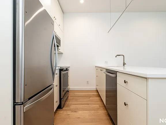 1BR/1BA Apartment · Brooklyn photo 4