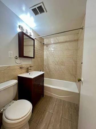 1BR/1BA Apartment · San Francisco photo 3