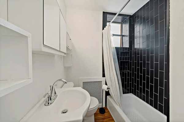 1BR/1BA Apartment · San Francisco photo 5