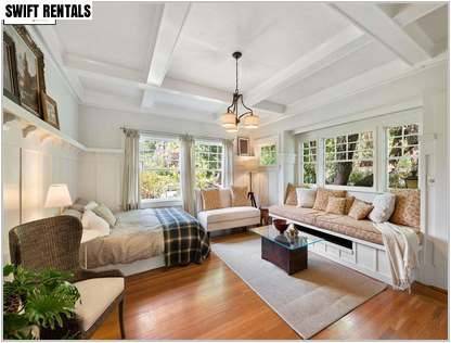 Stunning Grand European-Style Home with Panoramic Bay Views photo 3
