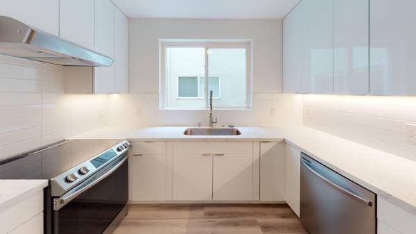 2BR/1BA Apartment on Scott Street · San Francisco photo 2