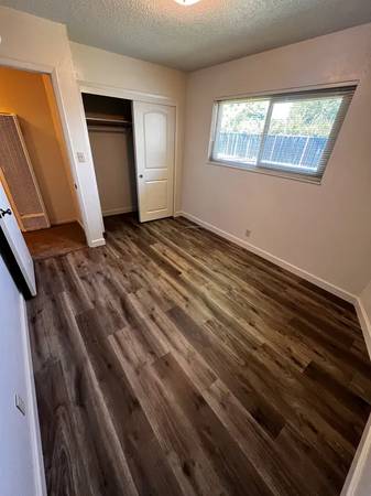 2BR/1BA Apartment on Sumner St · Santa Cruz photo 2