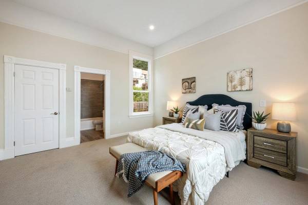 3BR/2BA Flat · San Francisco photo 3