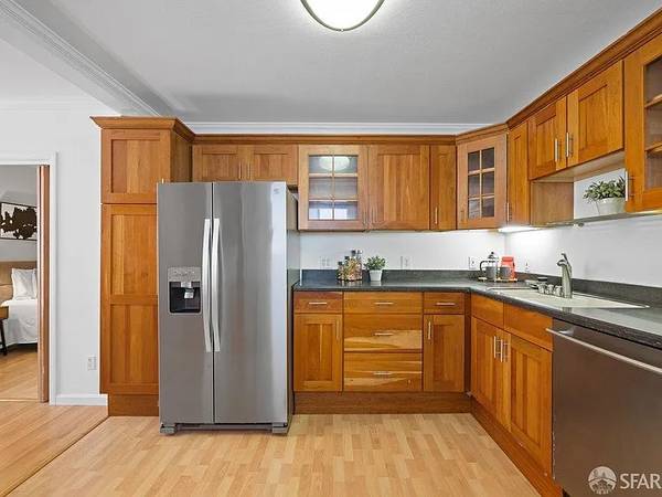 1BR/1BA Condo on Clay St Apt B · San Francisco photo 3
