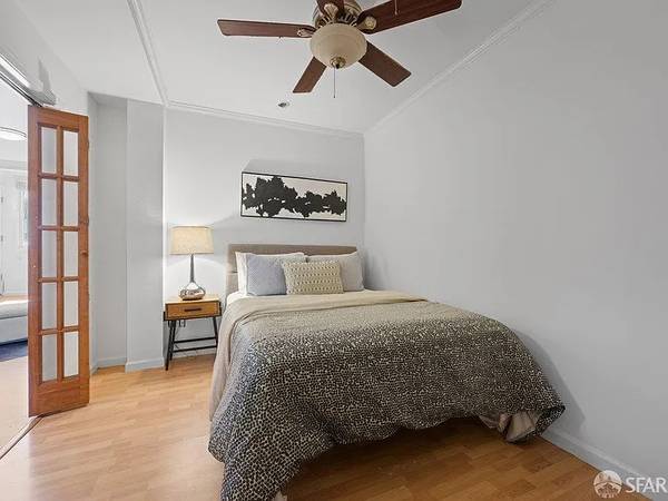 1BR/1BA Condo on Clay St Apt B · San Francisco photo 4