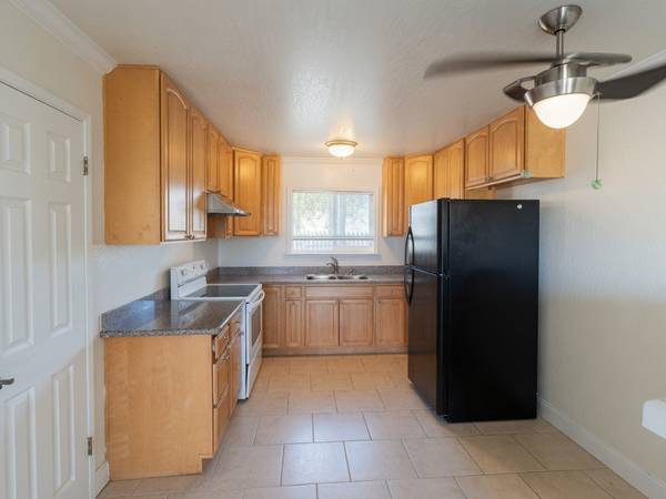 2BR/1BA Apartment on S Second St. · Rio Vista photo 5