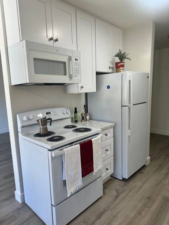 1BR/1BA Apartment · San Leandro photo 3