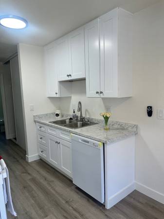1BR/1BA Apartment · San Leandro photo 4