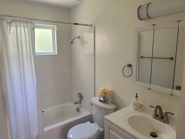 1BR/1BA Apartment · San Leandro photo 5