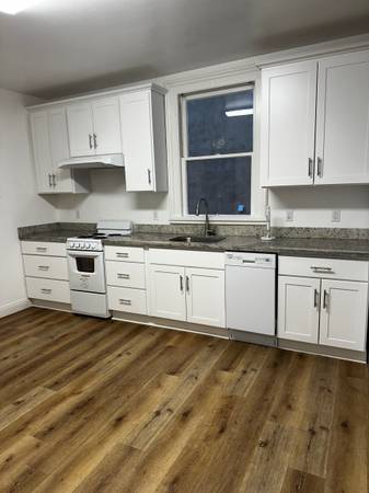 0BR/1BA Apartment on N. High Street · Sebastopol photo 3