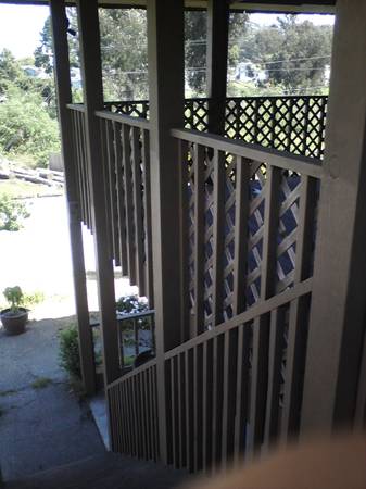 2BR/2BA Duplex on Richmond Dr. · Santa Cruz photo 2