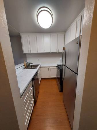 Apartments on Laguna St · Concord photo 5