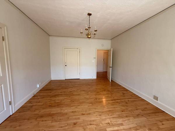 1BR/1BA Apartment · Berkeley photo 5