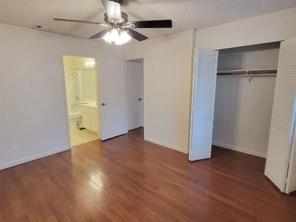 1BR/1BA Apartment · Napa photo 5