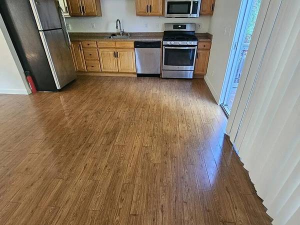 2BR/1BA Duplex on Villa Ave · San Rafael photo 2