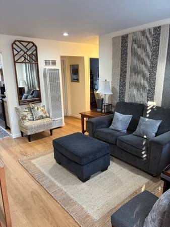 2BR/1BA Duplex on Villa Ave · San Rafael photo 5