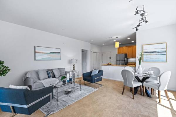 Condos on Fruitdale Avenue · San Jose photo 4