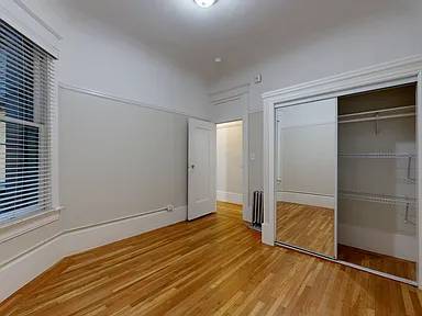 2BR/1BA Apartment · San Francisco photo 2