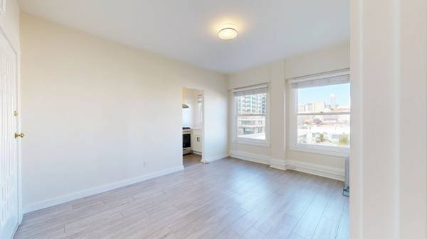 0BR/1BA Apartment on O'Farrell St - 34 · San Francisco photo 4